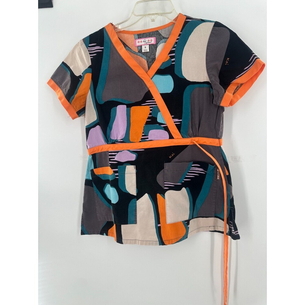 Koi Happiness Floral Scrub Womens Tan Orange Black Line Art Medical Uniform Sz S